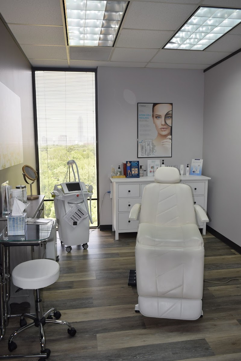 Glamour Plastic Surgery and Med Spa photo 3