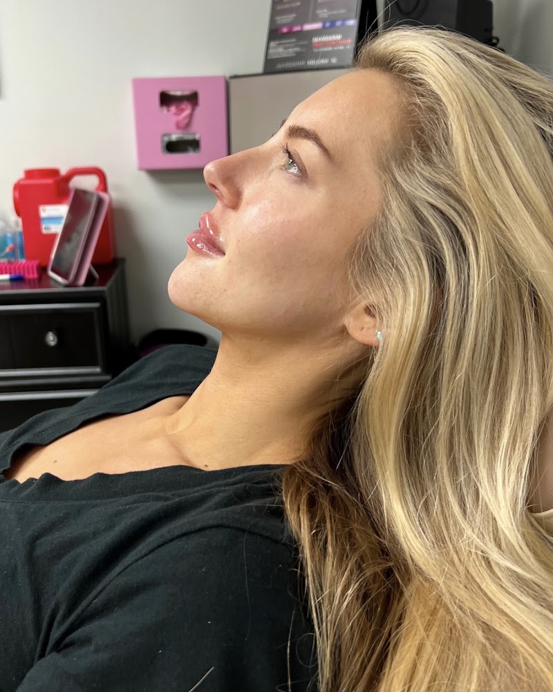 Lineless Aesthetics – South Tampa Injectables Studio photo 3