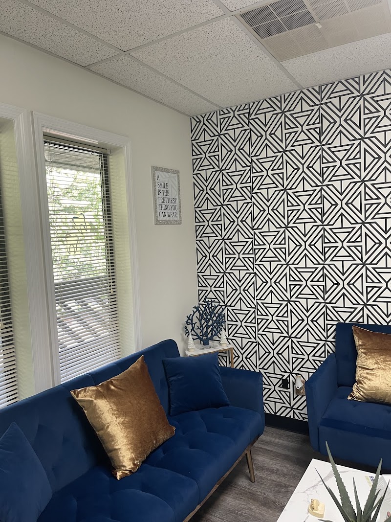 Teeth whitening by Toni